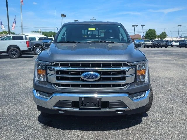 Used 2023 Gray Ford Lariat image 4