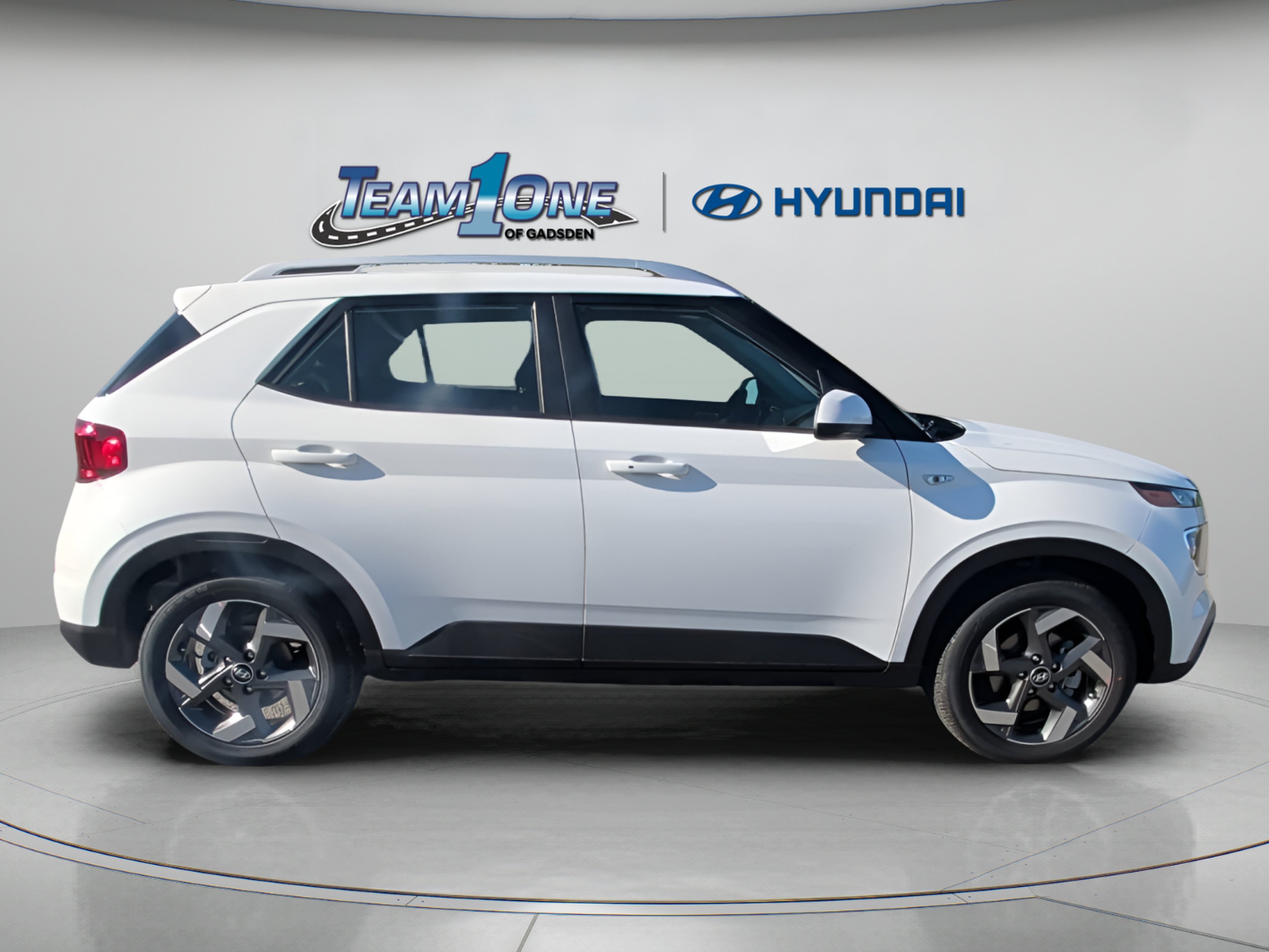 New 2026 Lunar White Hyundai SEL image 9