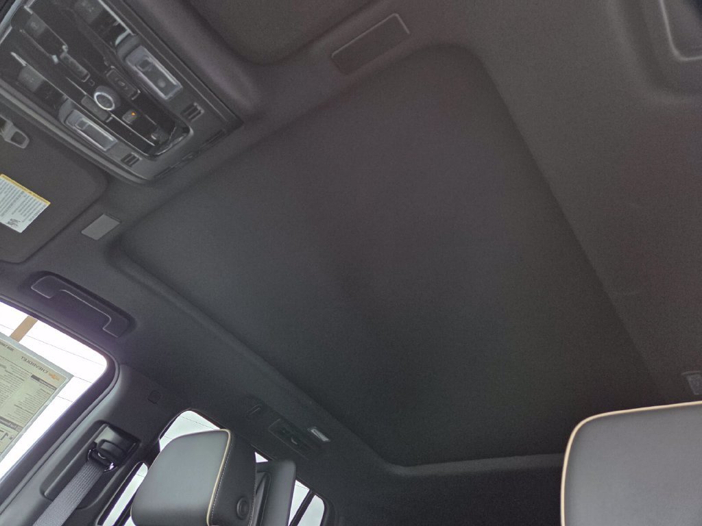 2026 Chevrolet Tahoe Premier - Photo 6