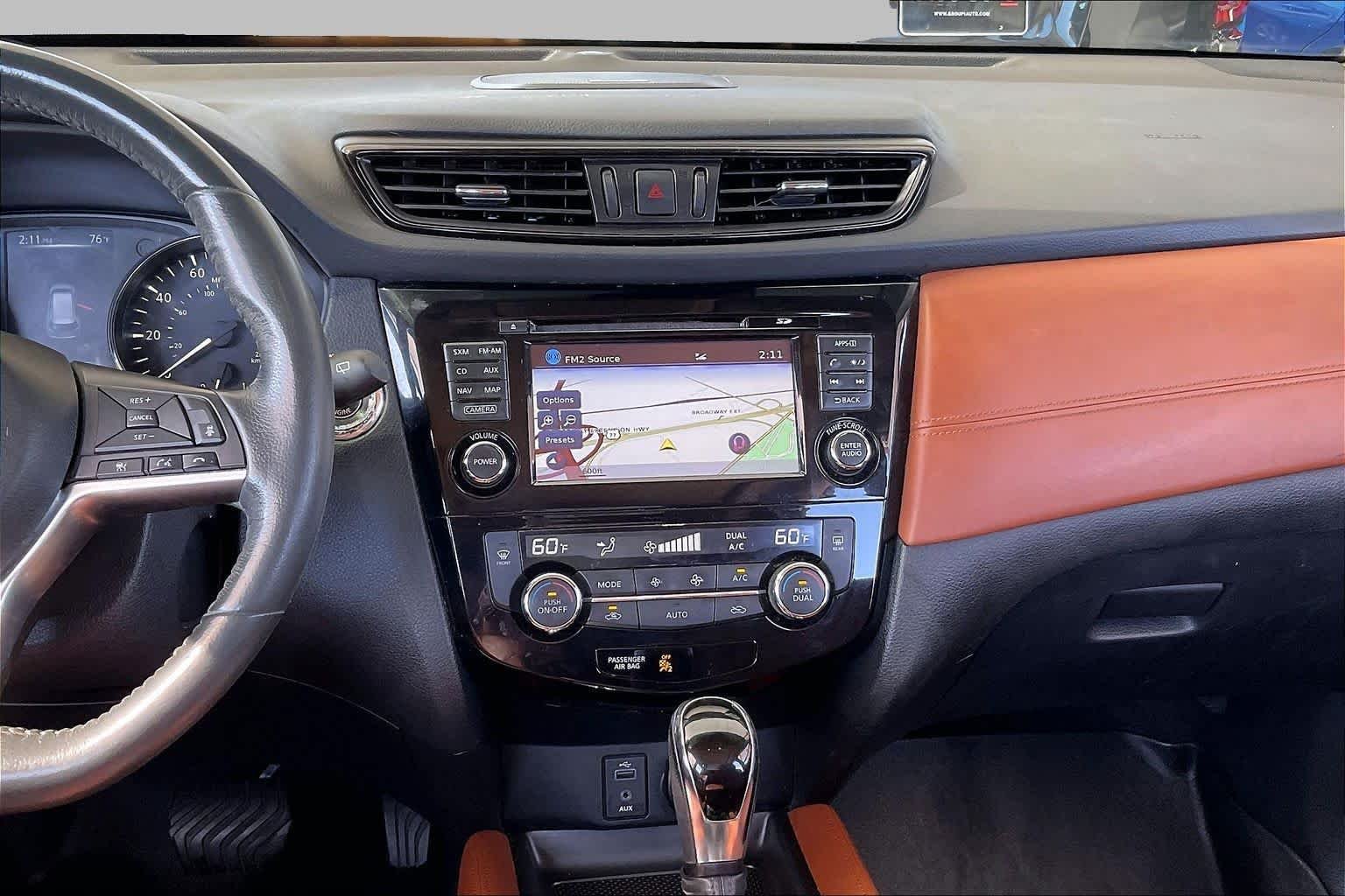 Used 2017 Gun Metallic Nissan SL image 5