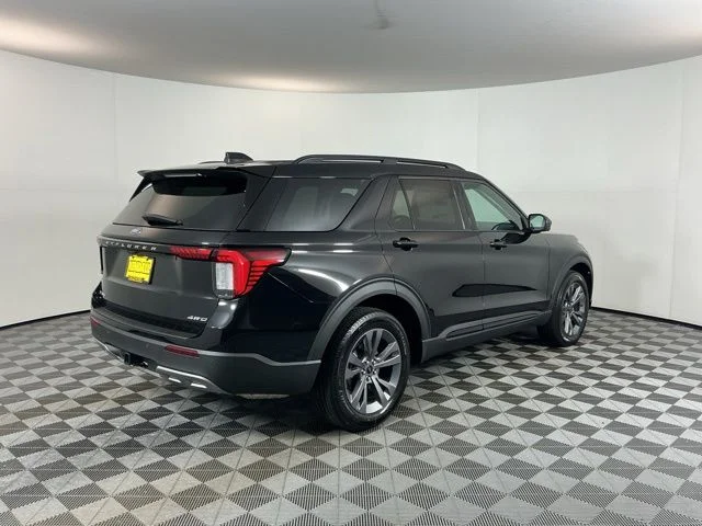 New 2026 Agate Black Metallic Ford Active image 5