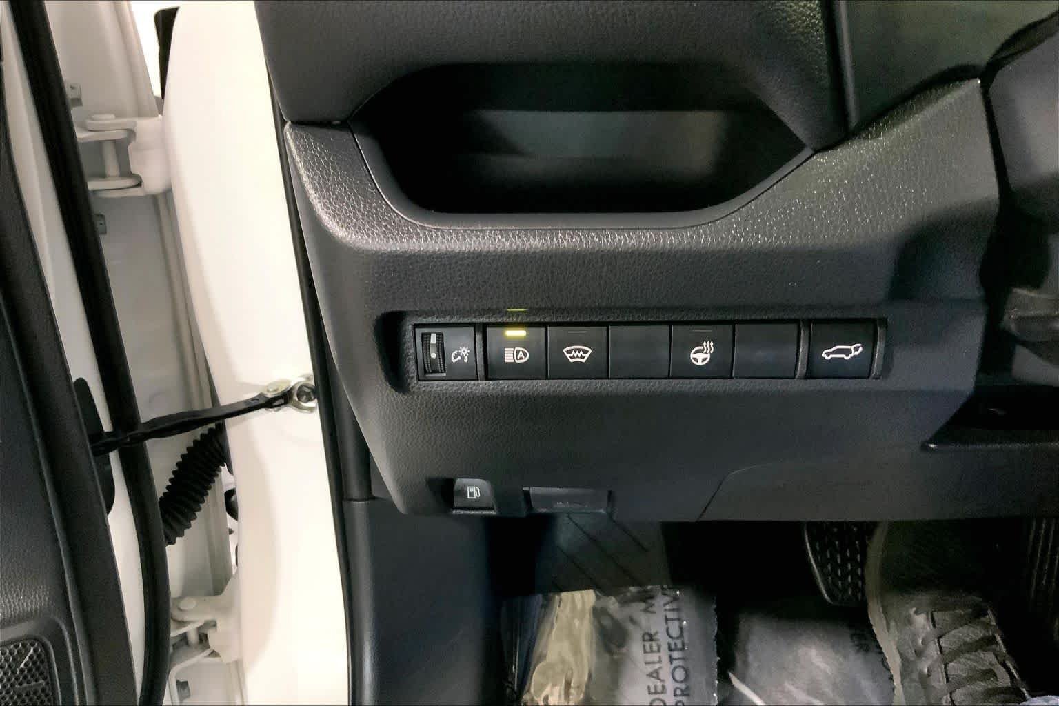 Used 2023 Ice Cap Toyota SE image 35