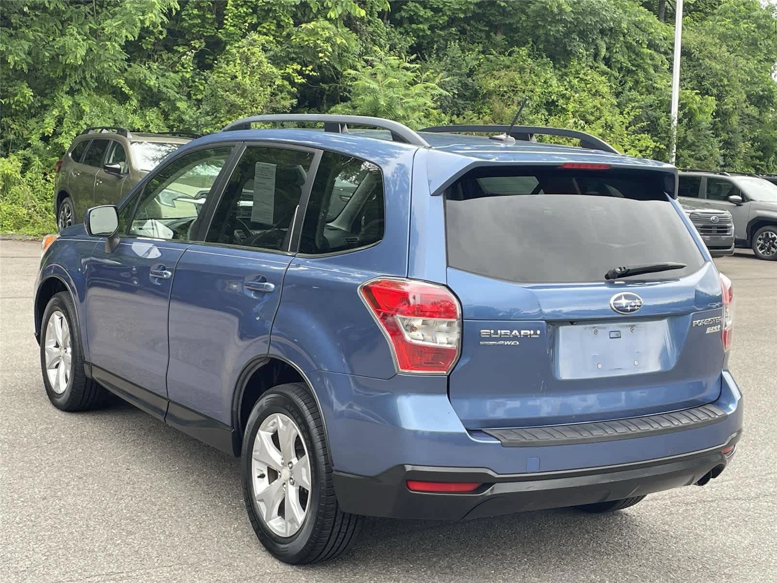 Used 2015 Quartz Blue Pearl Subaru 2.5i Limited image 3