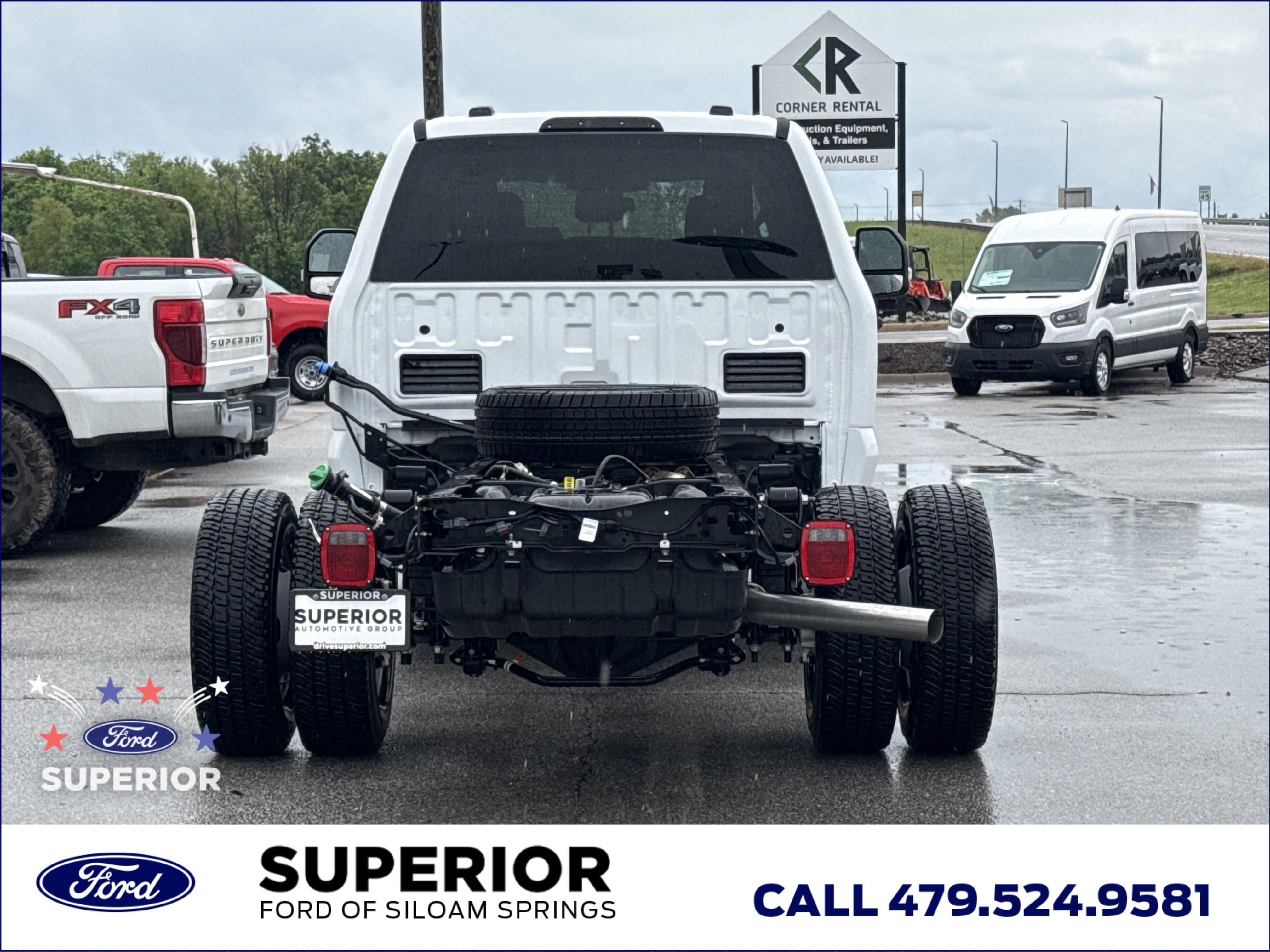 New 2026 Oxford White Ford XLT 4WD Chassis Cab image 5