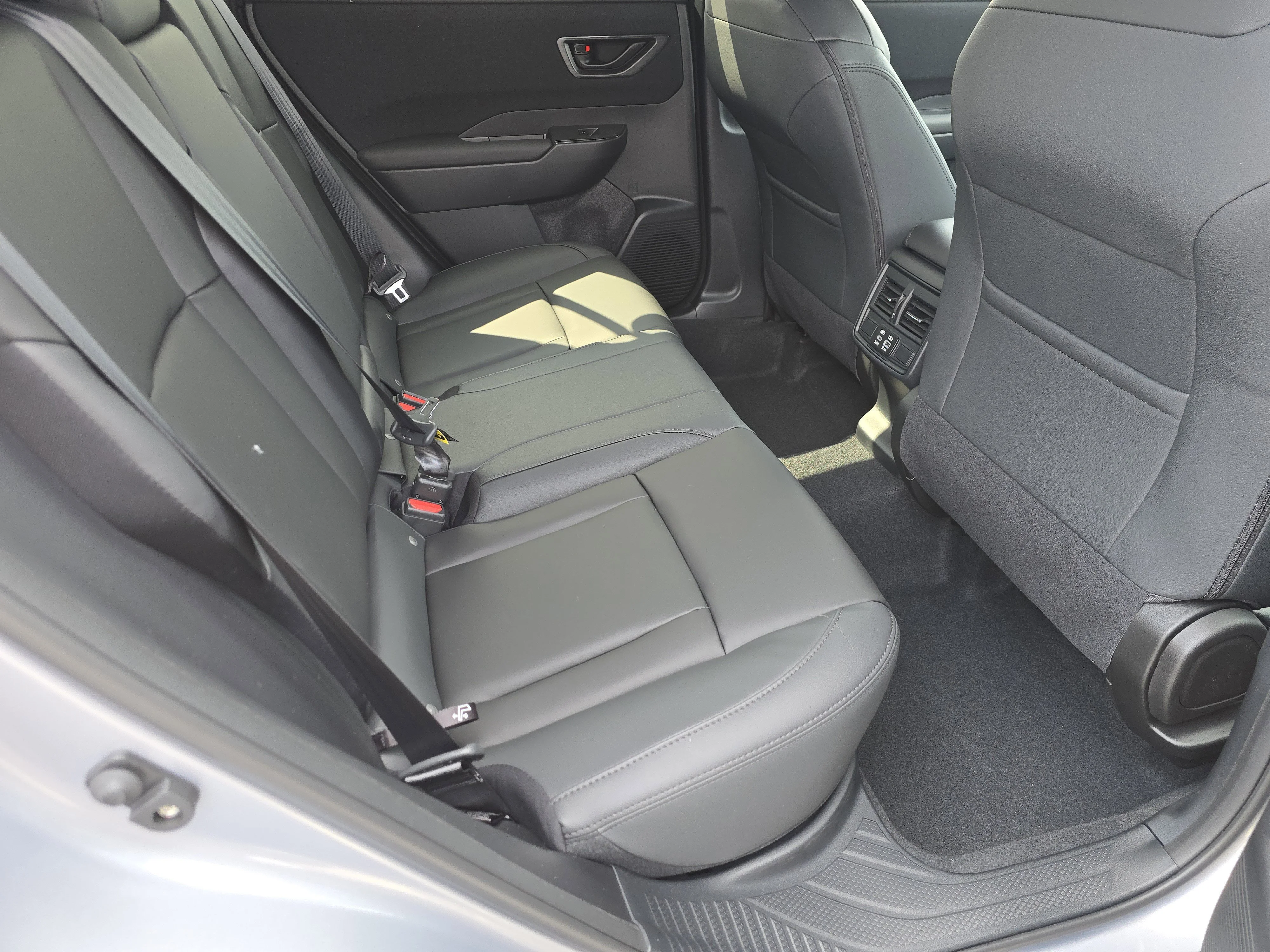 New 2026 Ice Silver Metallic Subaru Premium image 16