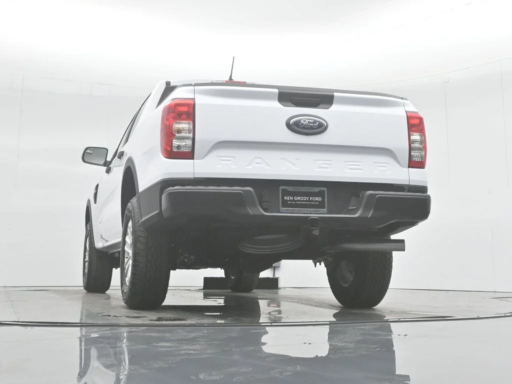 New 2025 White Ford XL image 46