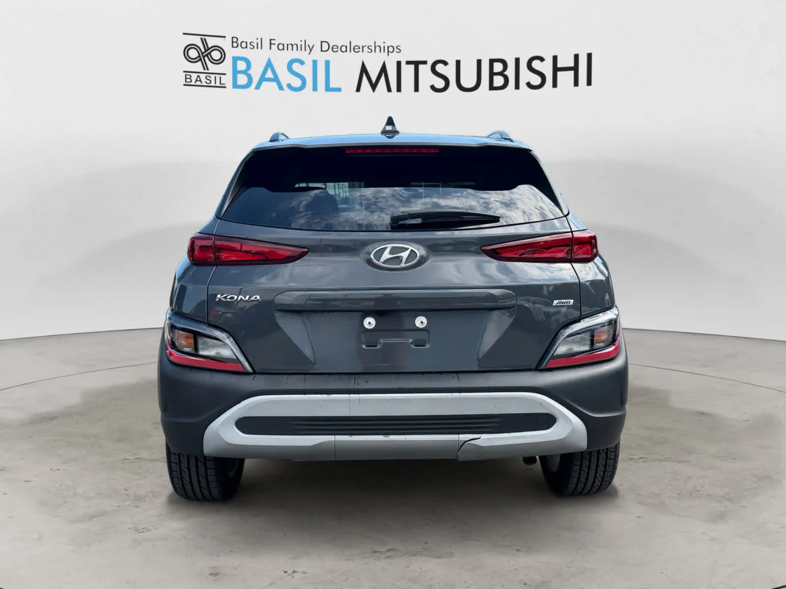Used 2023 Ecotronic Gray Hyundai SEL image 4