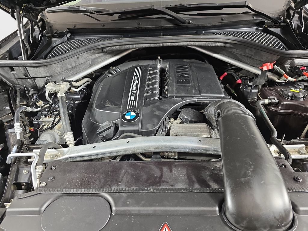 Used 2015 Dark Graphite BMW xDrive35i image 35