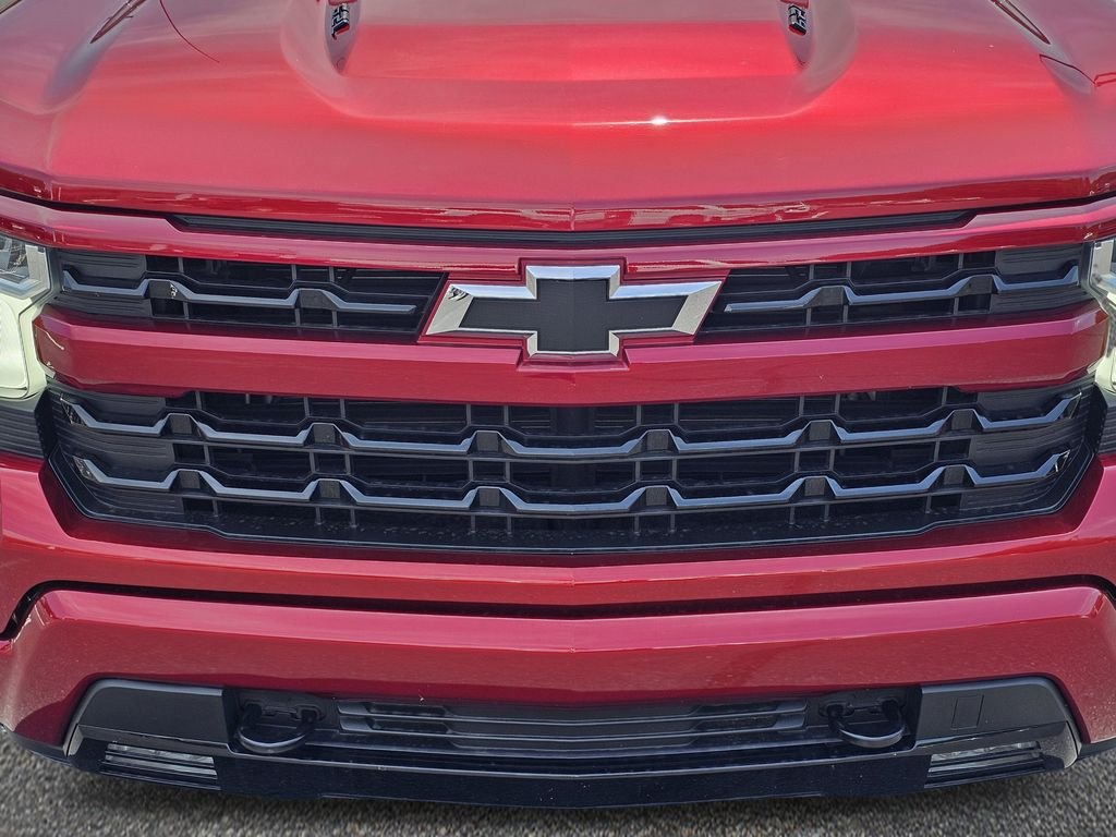 Used 2024 Red Chevrolet RST image 3