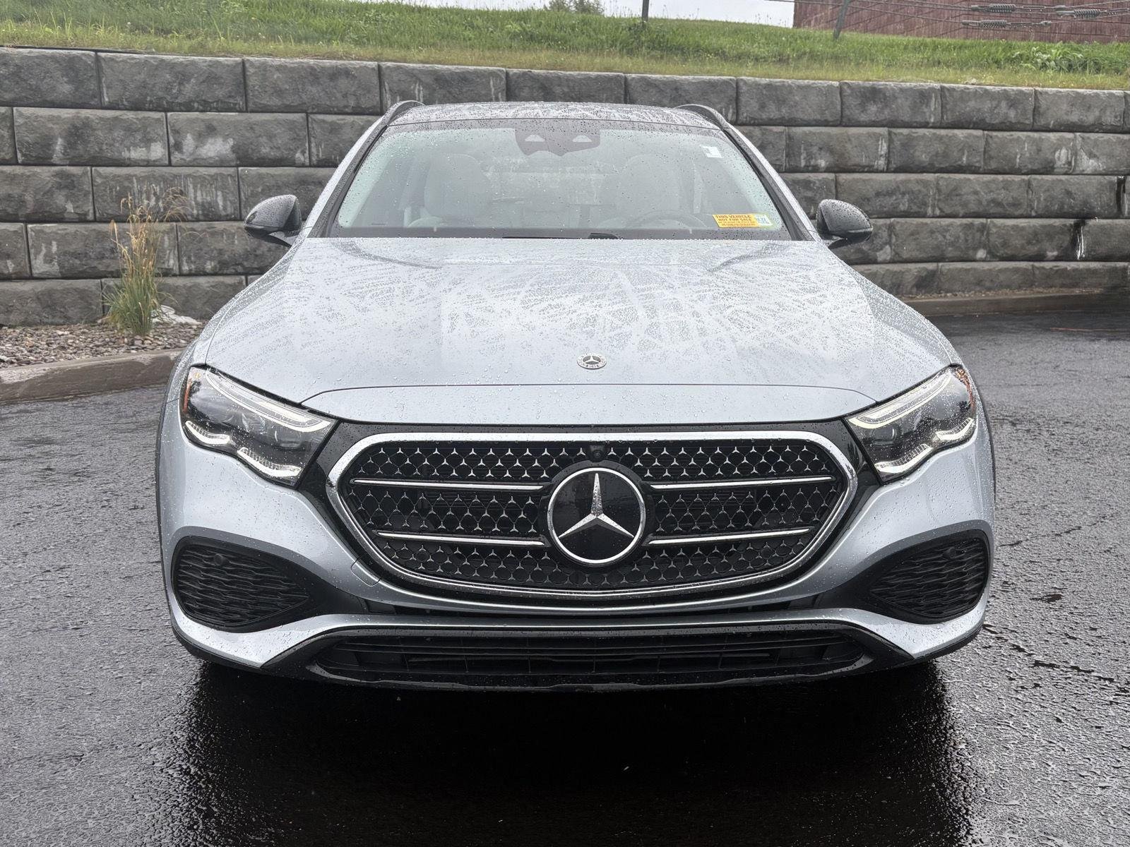 Used 2025 Cirrus Silver Metallic Mercedes-Benz E 450 image 2