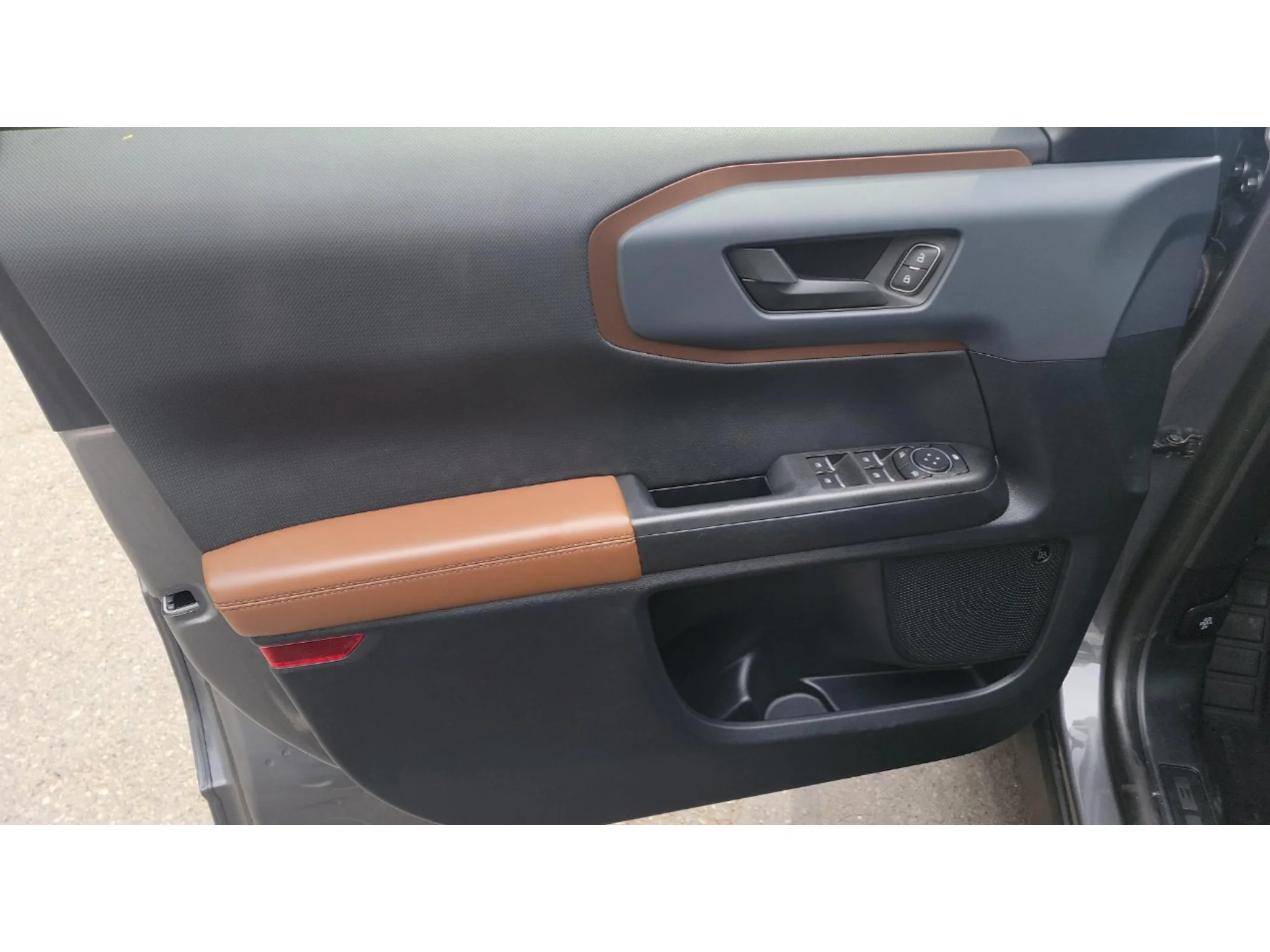 Certified Used 2021 Carbonized Gray Metallic Ford Outer Banks image 9