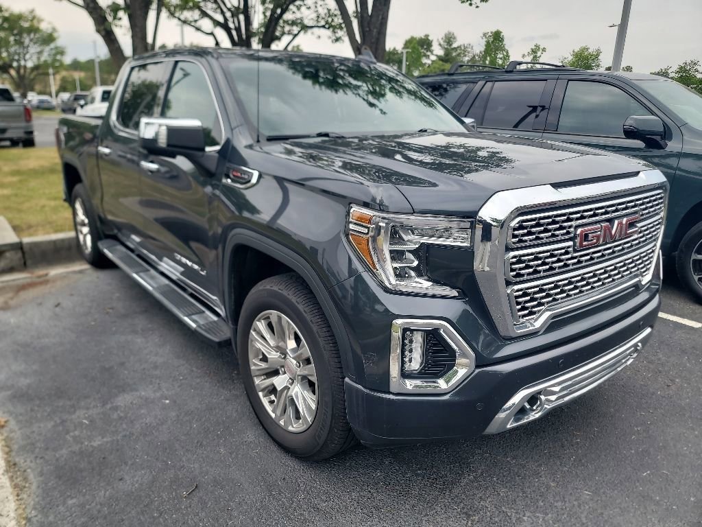 Used 2021 Hunter Metallic GMC Denali image 3