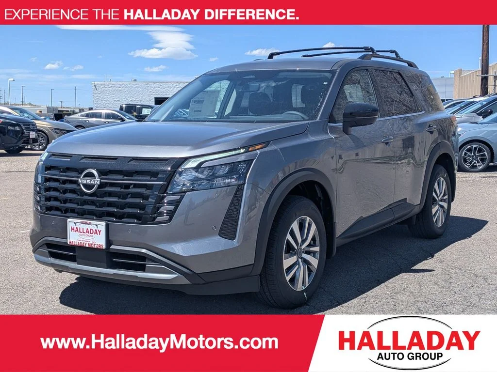 2026 Nissan Pathfinder SL 4WD's photo