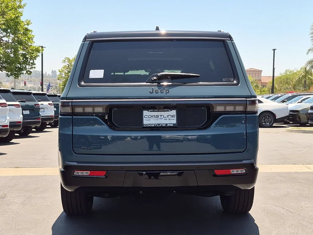 New 2026 Steel Blue Jeep Summit Reserve image 6