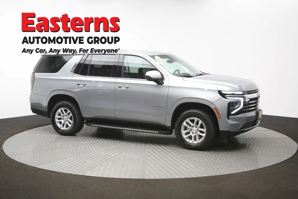 Used 2025 Gray Chevrolet LT image 51