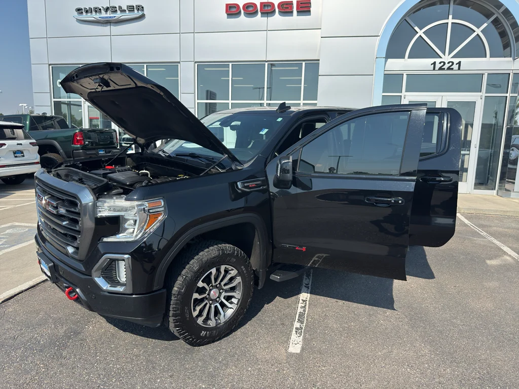 Used 2020 Onyx Black GMC AT4 image 21