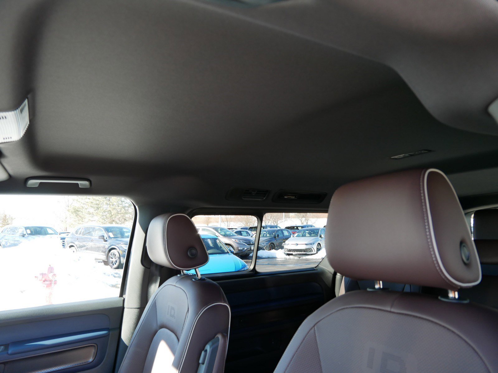 2025 Volkswagen ID. Buzz PRO S - Photo 10