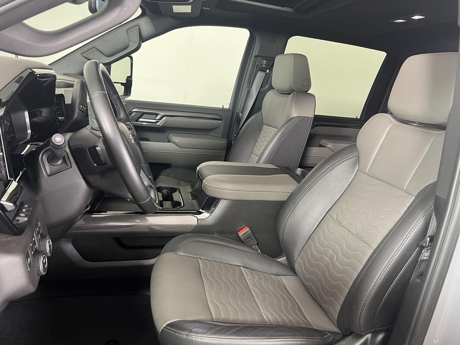 Used 2024 Slate Gray Metallic Chevrolet ZR2 image 5