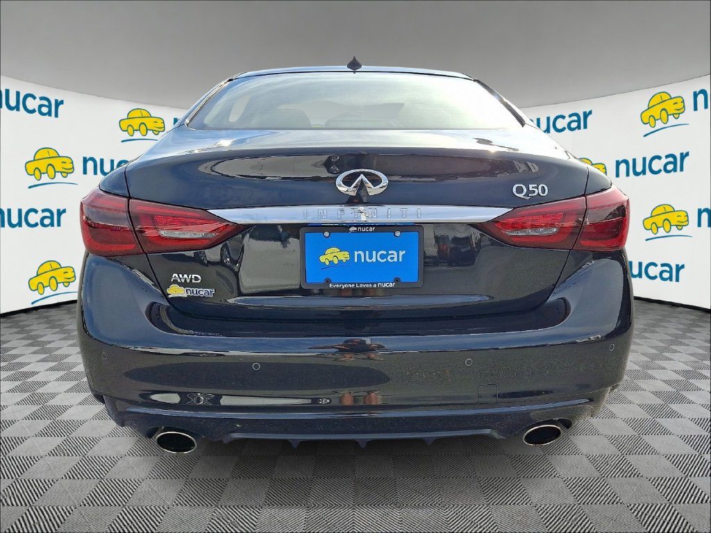 Used 2023 Black INFINITI LUXE image 6
