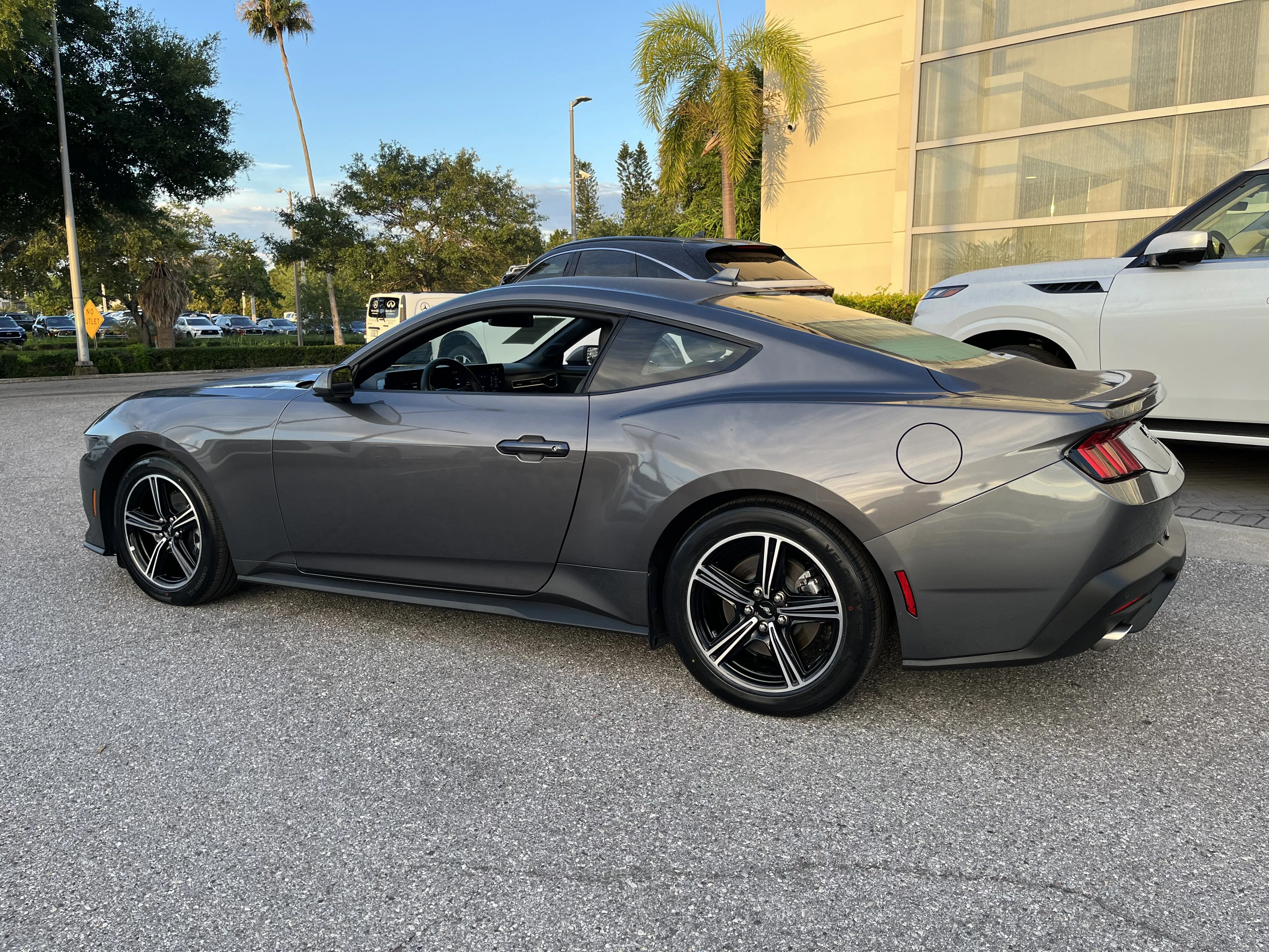 Used 2025 Carbonized Gray Metallic Ford EcoBoost Premium image 6