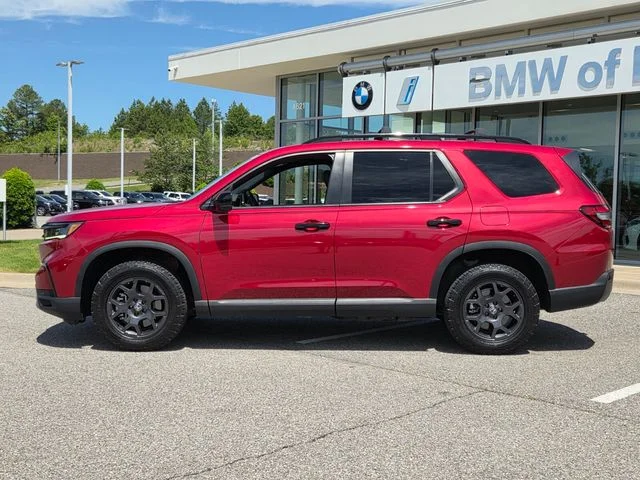 Used 2024  Honda TrailSport image 2
