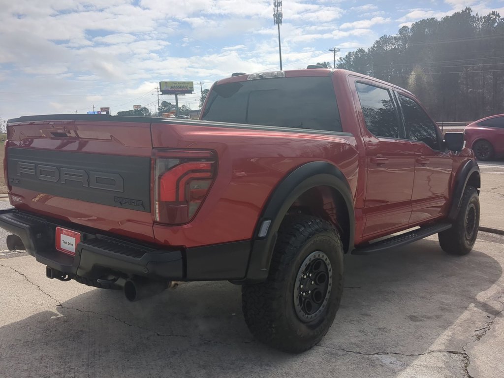 Used 2025  Ford Raptor image 5