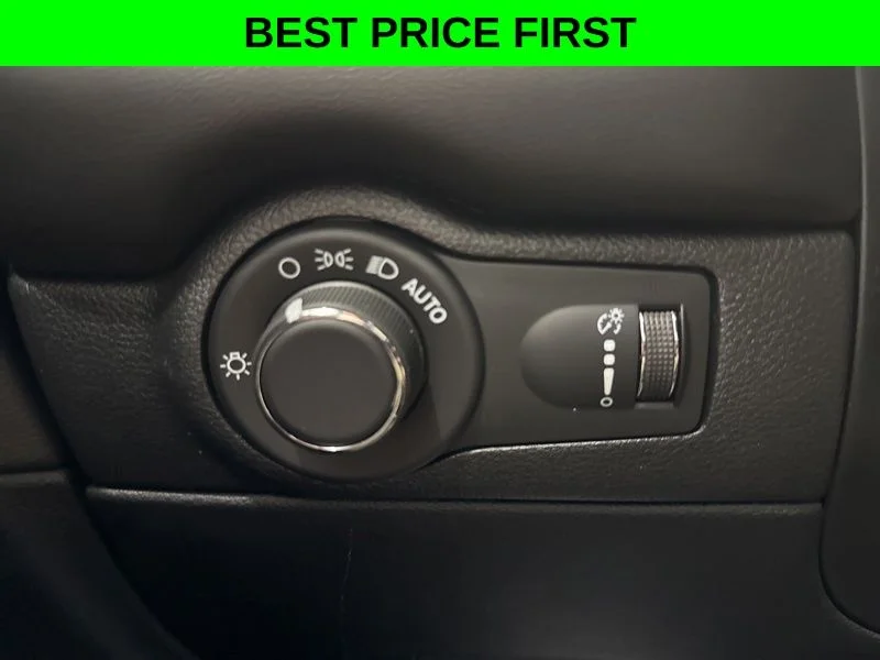 New 2026 Diamond Black Clear-Coat Exterior Paint Dodge GT image 14