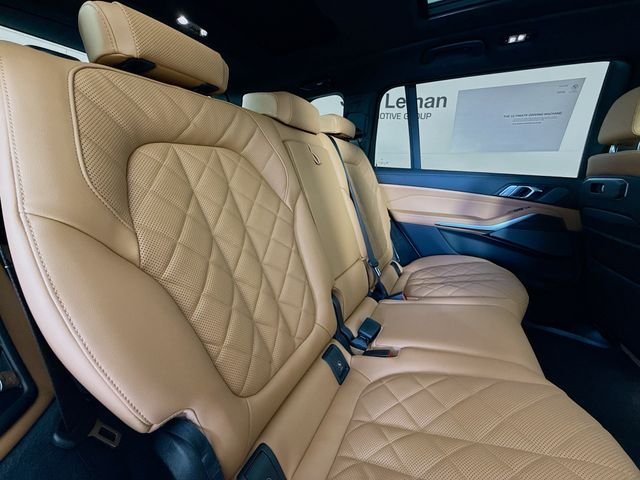 New 2026 Alpine White BMW xDrive40i image 30