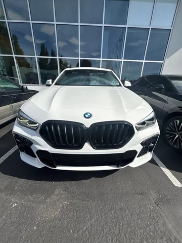 2022 BMW X6 xDrive40i