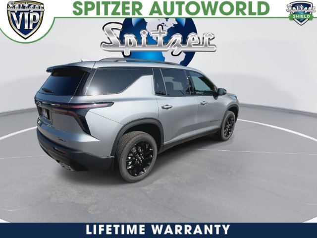 2026 Chevrolet Traverse photo 14 of 43