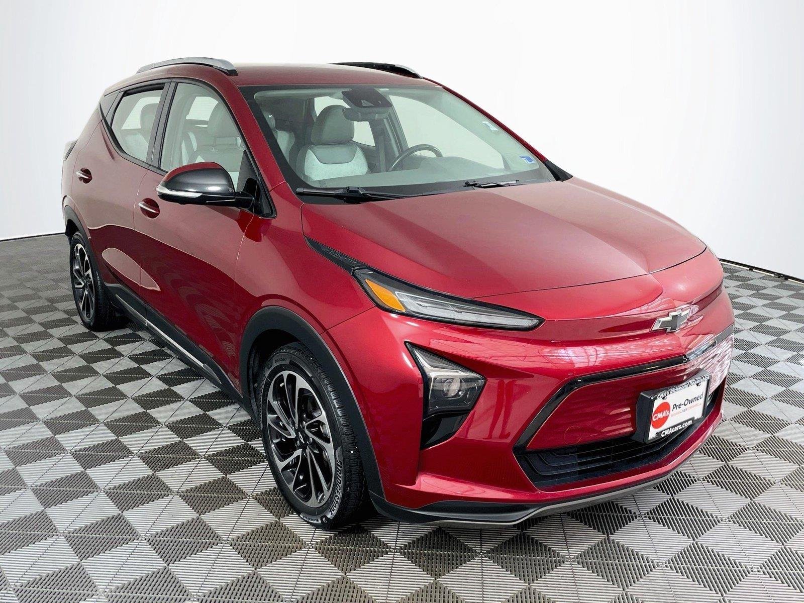 Used 2022 Cherry Red Tintcoat Chevrolet Premier image 1