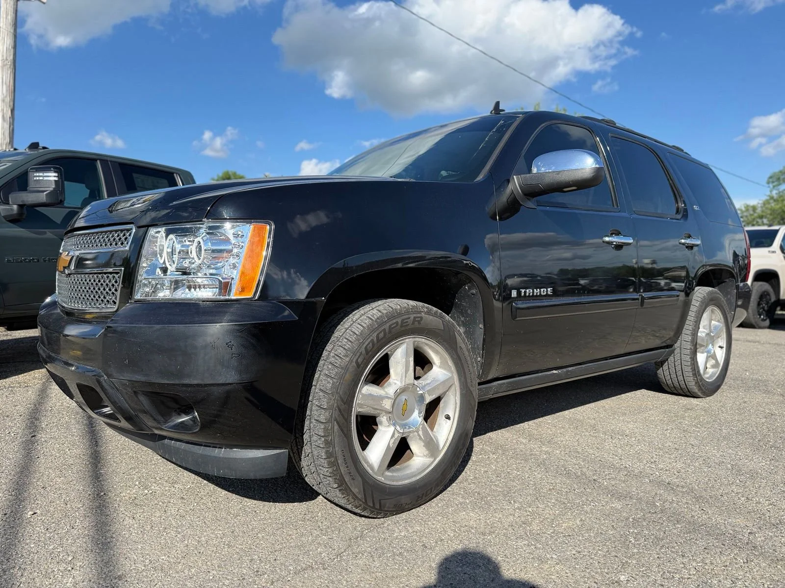 Used 2008 Chevrolet Tahoe LS with VIN 1GNFK13028J187499 for sale in Eminence, KY