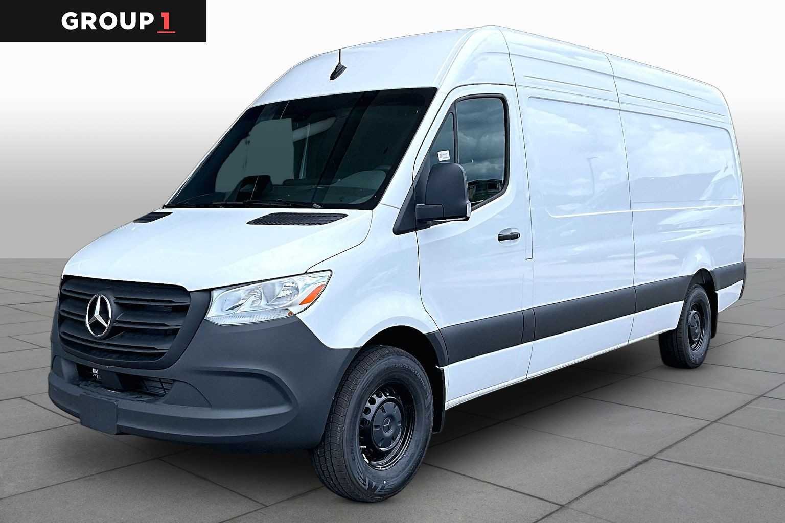 Pre-Owned 2026 Mercedes-Benz Sprinter Pre-Owned 2026 Mercedes-Benz Sprinter
