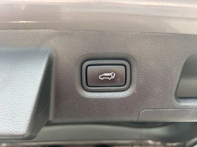 Used 2020 Brown Hyundai Limited image 16