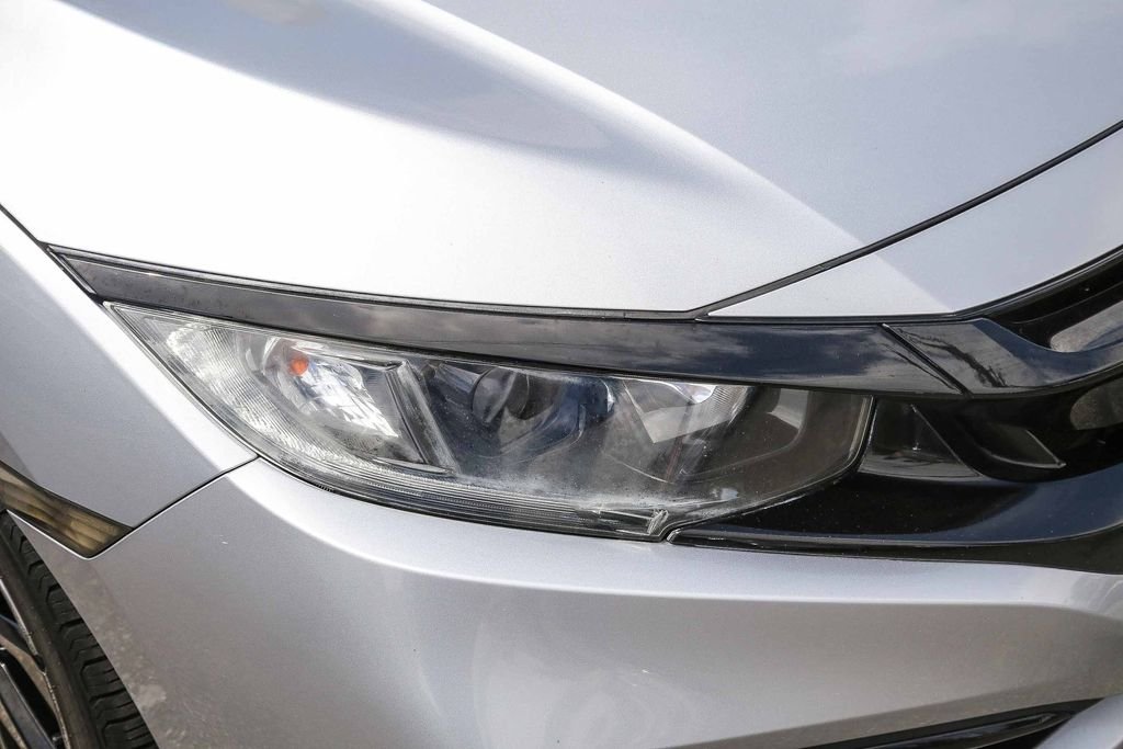 Used 2019 Lunar Silver Metallic Honda Sport image 10