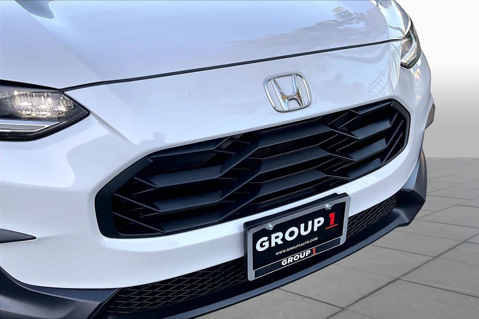 Used 2025 Platinum White Pearl Honda Sport image 30