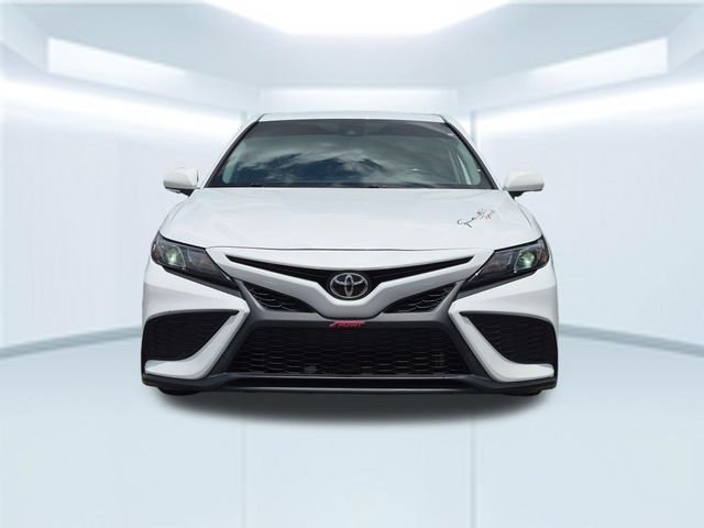 Used 2024 White Toyota SE image 11