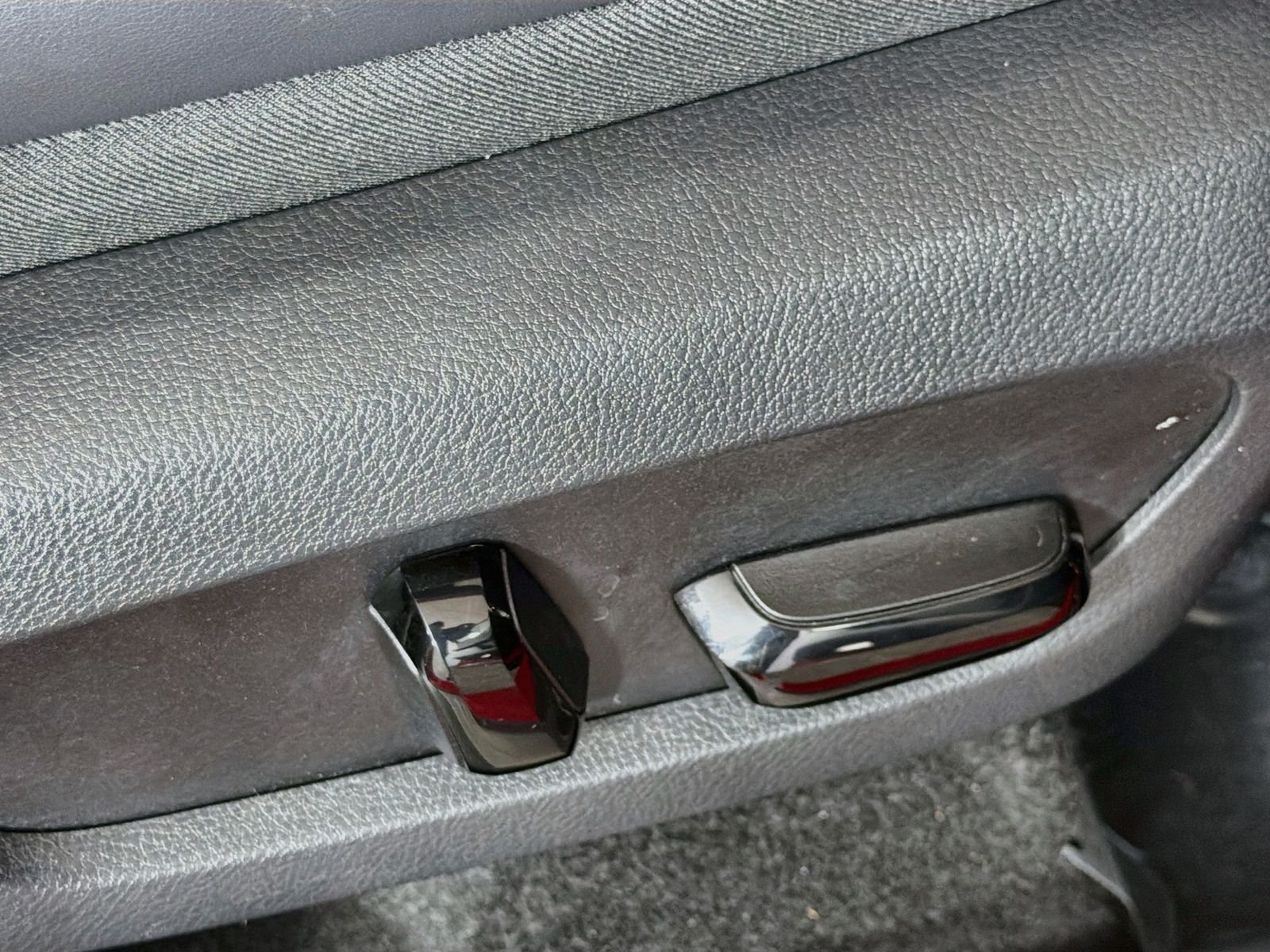 Used 2022 Red Line Lexus 350 F SPORT Handling image 35