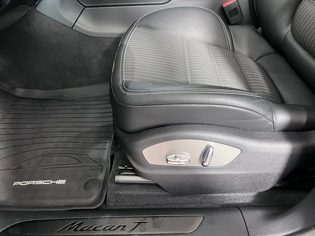 Certified Used 2026  Porsche  image 30