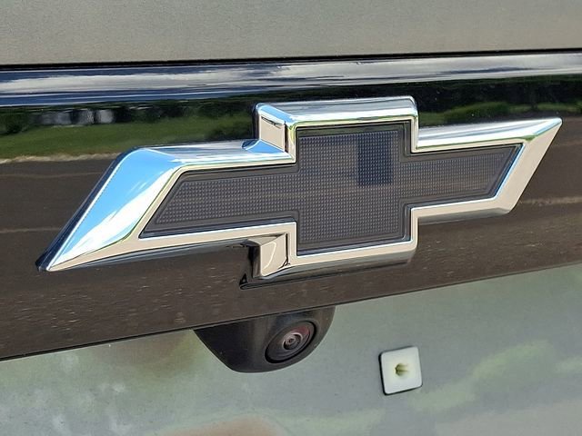 New 2027 Sterling Grey Metallic Chevrolet LT image 12