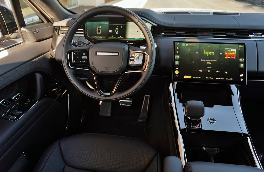 2026 LAND ROVER RANGE ROVER SPORT - Image 15