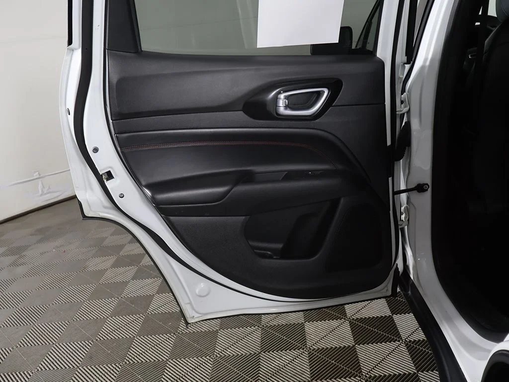 Used 2023 White Jeep Trailhawk image 22
