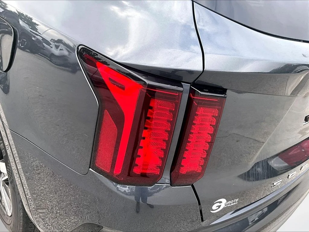Used 2021 Gray Kia S image 32