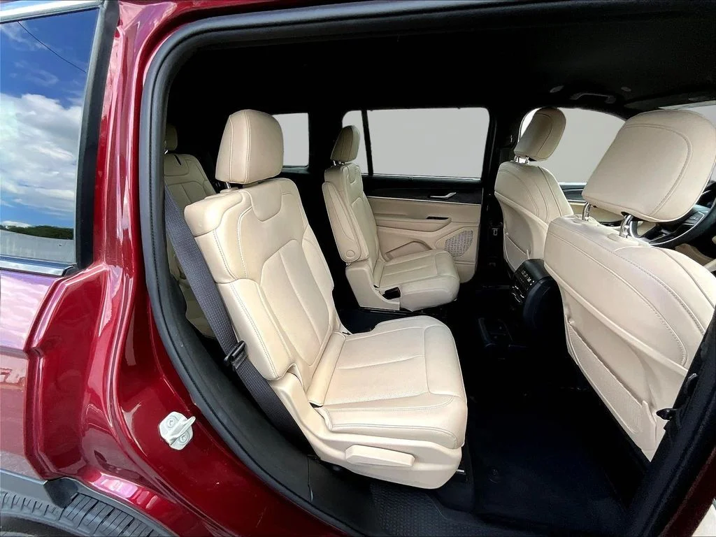 Used 2023 Red Jeep Limited image 25