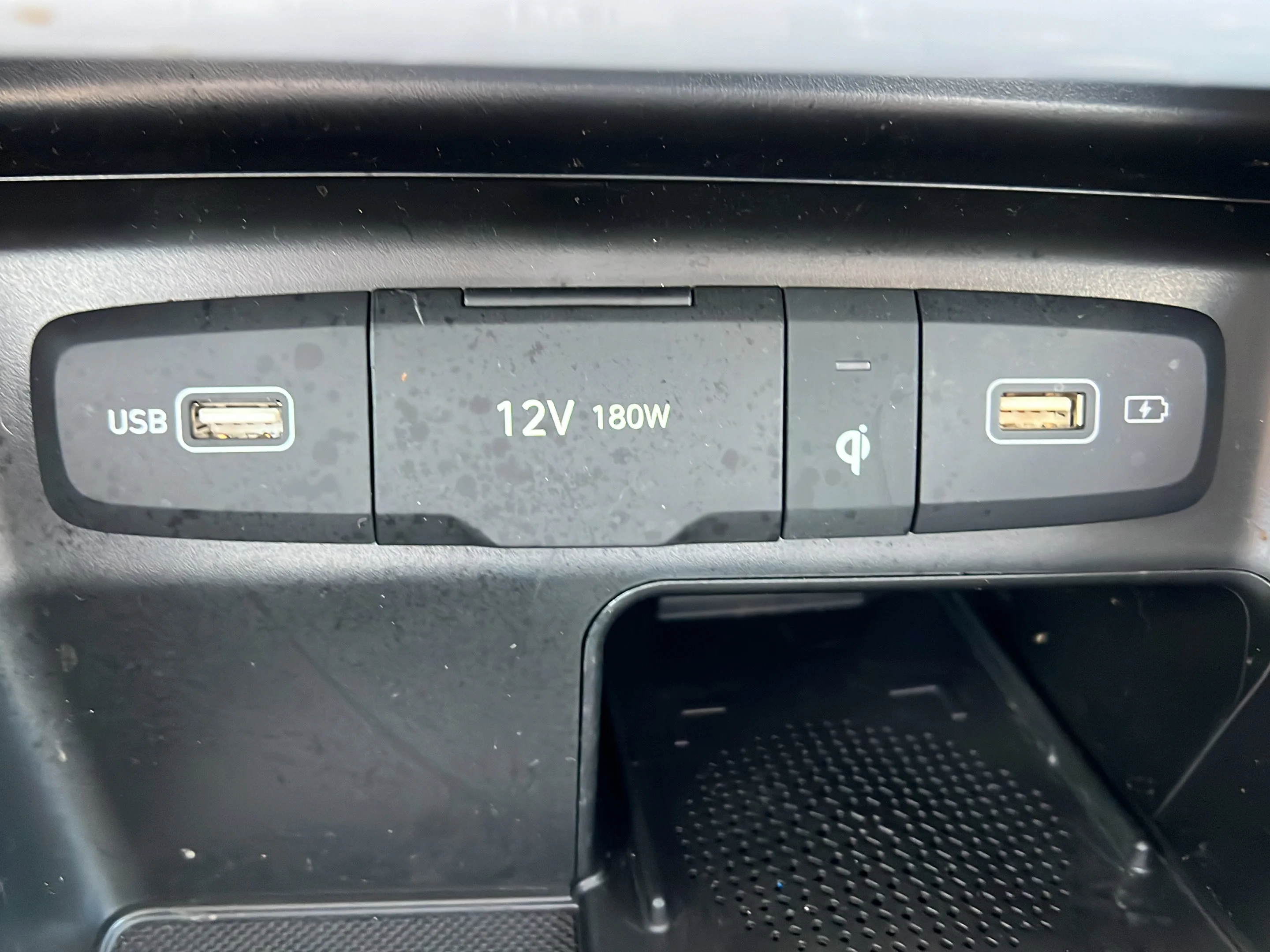Used 2024 Shimmering Silver Hyundai SEL image 20