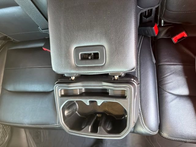 Used 2023 Gray Jeep Sahara image 23