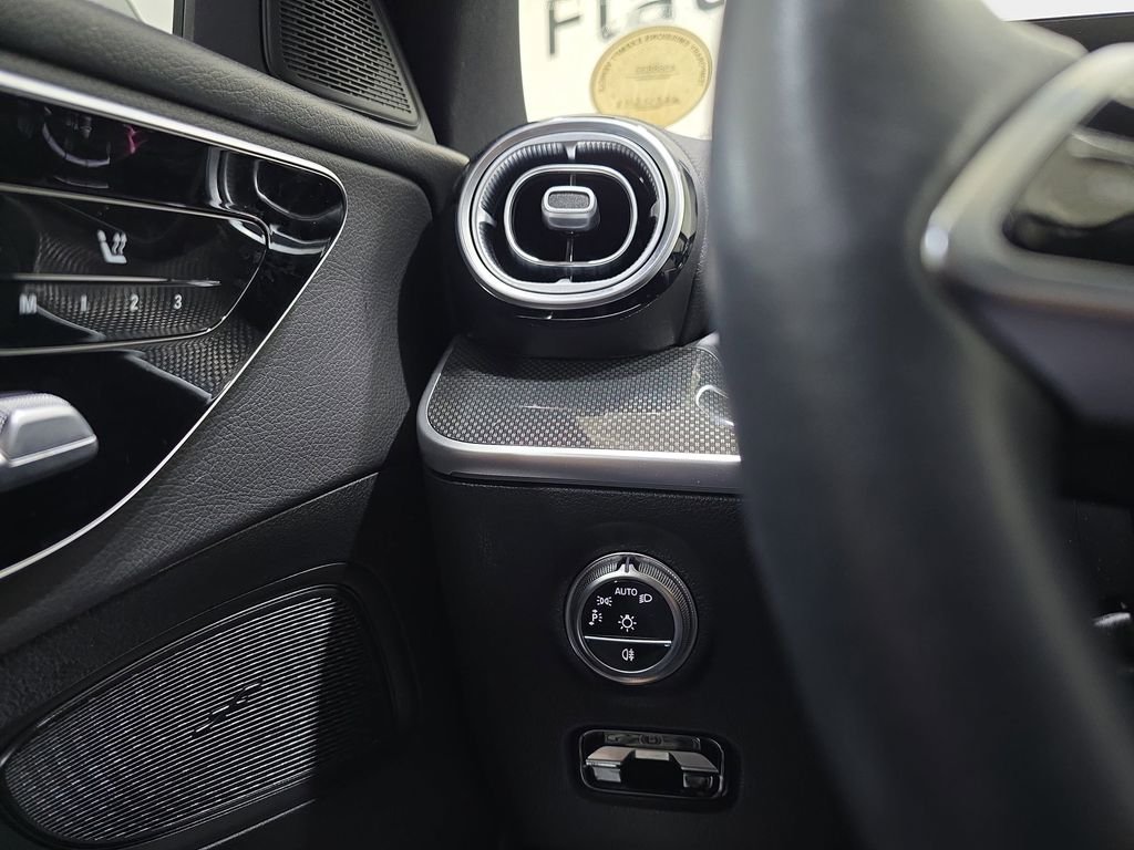Used 2022 Gold Mercedes-Benz C 300 image 27