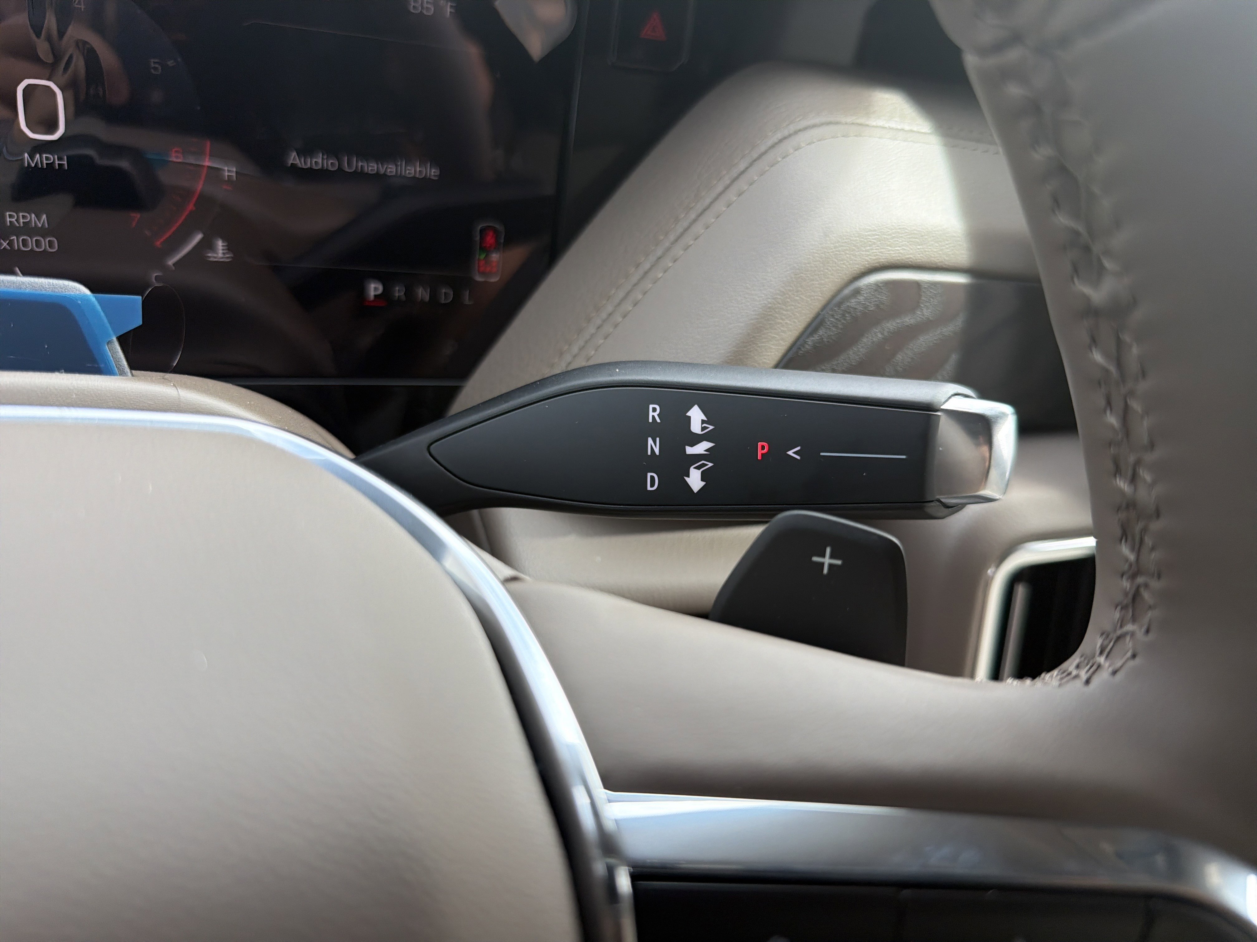 2026 GMC Yukon Denali - Photo 31