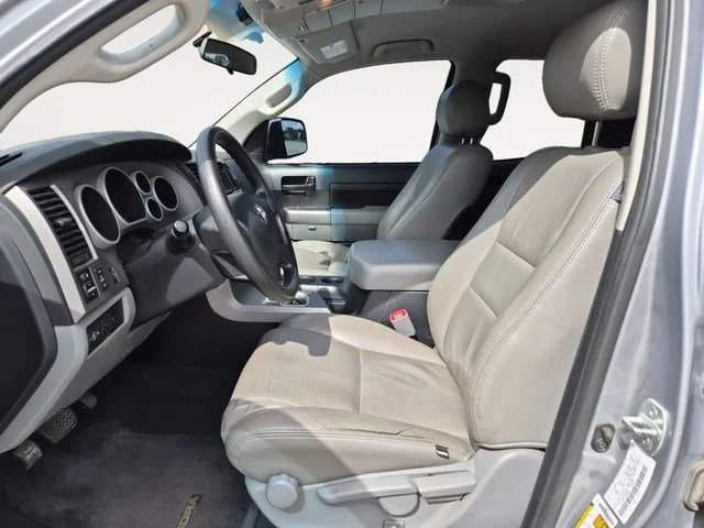 Used 2012 Silver Sky Metallic Toyota Grade image 11