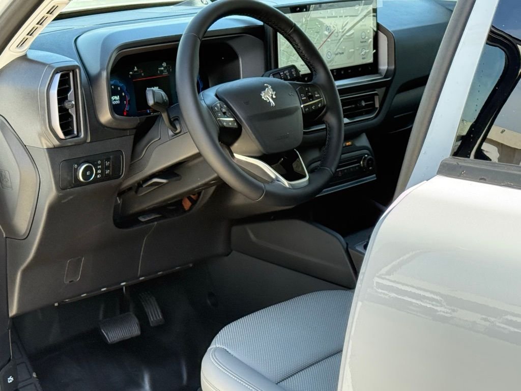 New 2026 Oxford White Ford Badlands® image 6